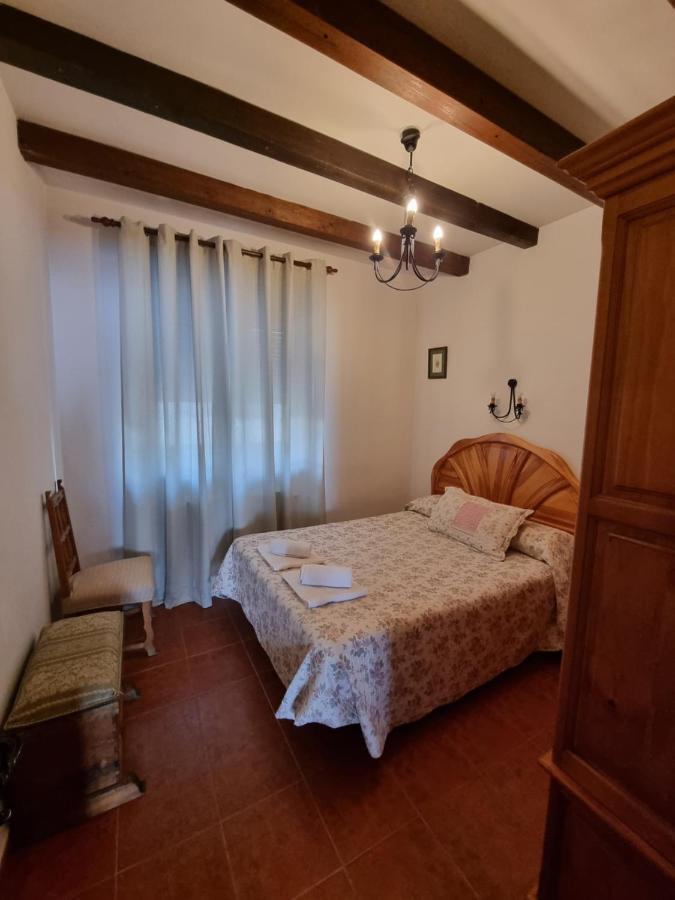 Casas Rurales Tio Claudio I Y II El Barraco Екстер'єр фото